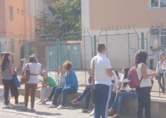 Se încheie acţiunile proiectului Patrula Eco, la Liceul George Clinescu